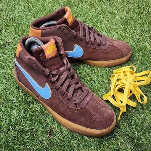 NIKE SB - Womens Sneakers - SIZE 7.5